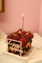 Load image into Gallery viewer, Berry Cake - La Petite