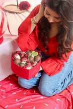 Load image into Gallery viewer, Red Velvet Romance - La Petite