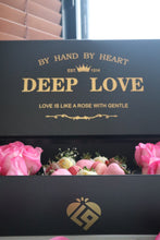 Charger l'image dans la galerie, Deep Love Mom Box - La Petite