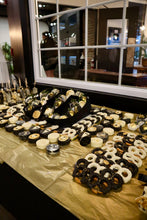 Load image into Gallery viewer, Basic Party Package. Rice Krispies, Choco Berries, Pretzels, Oreos - La Petite
