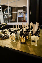 Load image into Gallery viewer, Small Party Package: Rice Krispies, Pretzels, Oreos - La Petite
